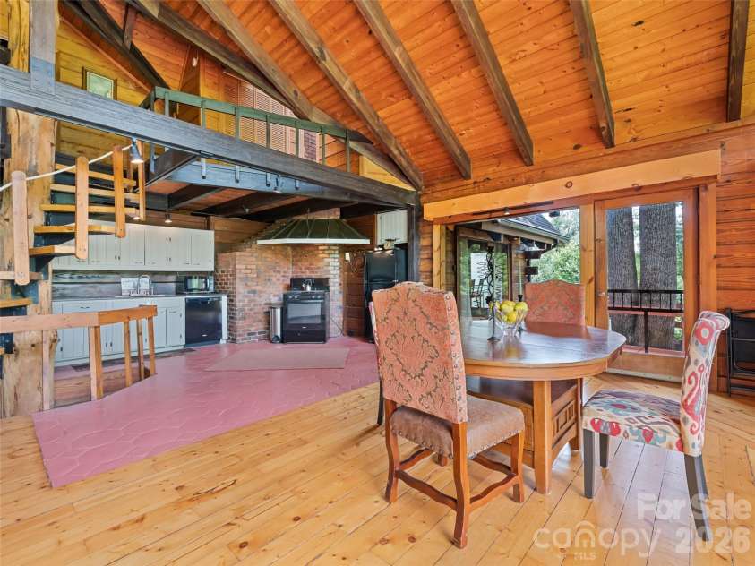 770 Shelton Cove Road, Waynesville, NC 28785.  MLS# CAR4409581, YatesRealty ID 40983. 