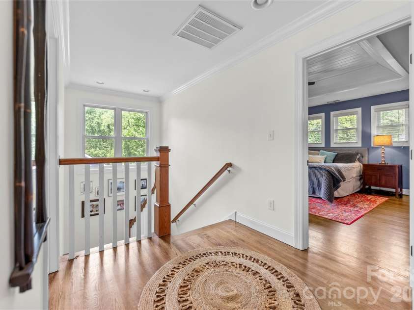 118 Houston Street, Asheville, NC 28801.  MLS# CAR4408207, YatesRealty ID 40986. Light filled staircase