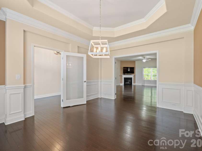 589 Shepherd Road, Troutman, NC 28166.  MLS# CAR4405314, YatesRealty ID 40988. Dining room