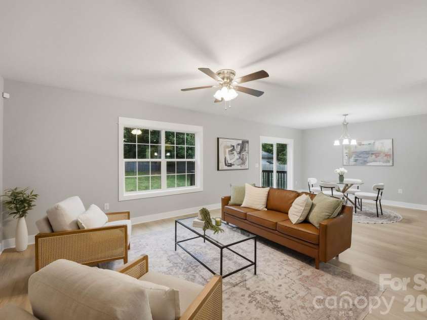 4888 Slanting Bridge Road, Sherrills Ford, NC 28673.  MLS# CAR4409082, YatesRealty ID 40989. 