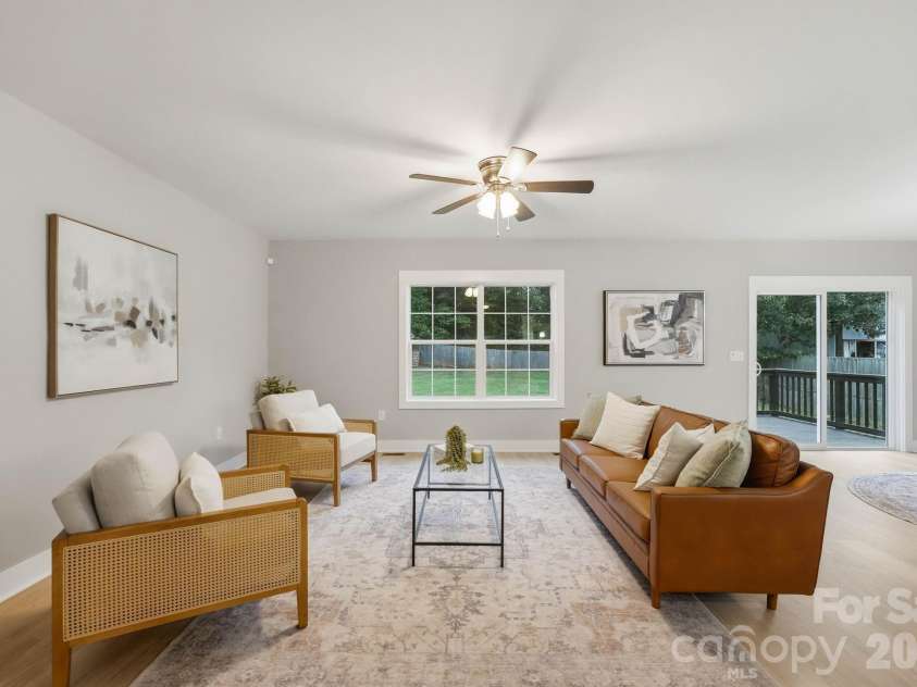 4888 Slanting Bridge Road, Sherrills Ford, NC 28673.  MLS# CAR4409082, YatesRealty ID 40989. 