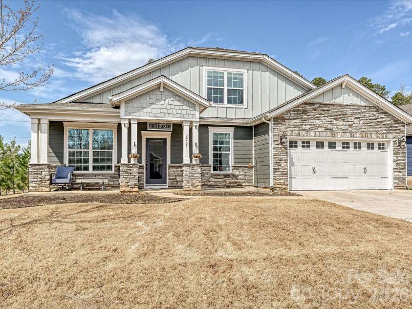 2701 Manor Stone Way, Indian Trail, NC 28079.  MLS# CAR4356649, YatesRealty ID 4099. 