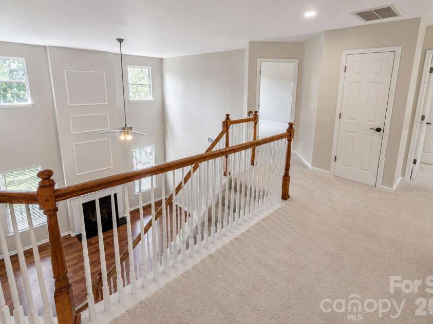 131 Elba Drive, Mooresville, NC 28115.  MLS# CAR4403487, YatesRealty ID 40991. 