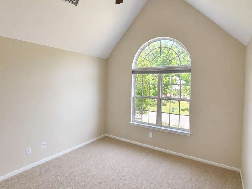 131 Elba Drive, Mooresville, NC 28115.  MLS# CAR4403487, YatesRealty ID 40991. 