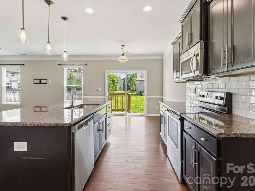 217 Hydrangea Drive, Clover, SC 29710.  MLS# CAR4398603, YatesRealty ID 40992. 