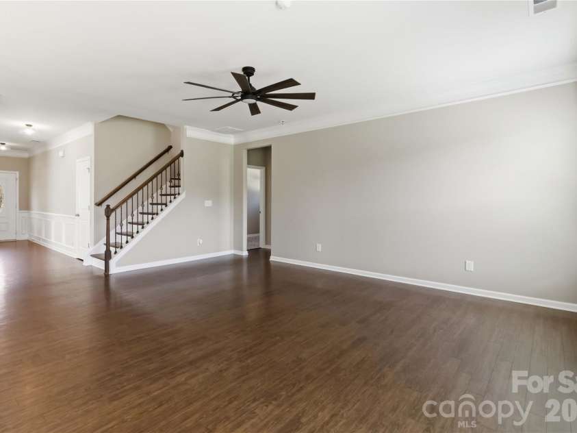 217 Hydrangea Drive, Clover, SC 29710.  MLS# CAR4398603, YatesRealty ID 40992. 