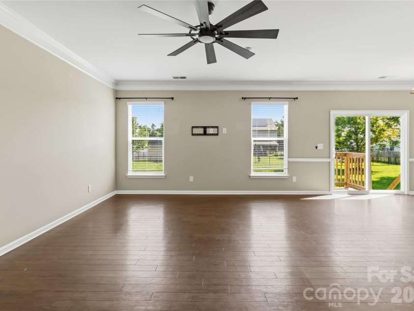 217 Hydrangea Drive, Clover, SC 29710.  MLS# CAR4398603, YatesRealty ID 40992. 
