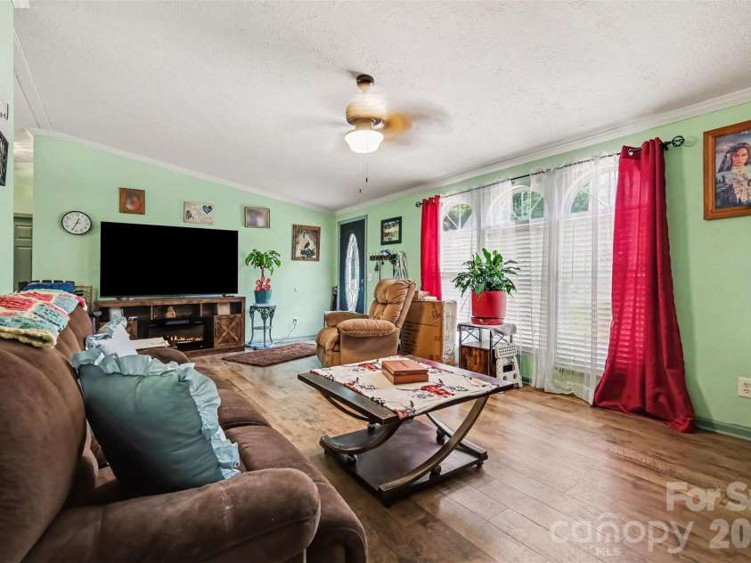 1756 Martin Road, Kings Mountain, NC 28086.  MLS# CAR4406876, YatesRealty ID 40993. 