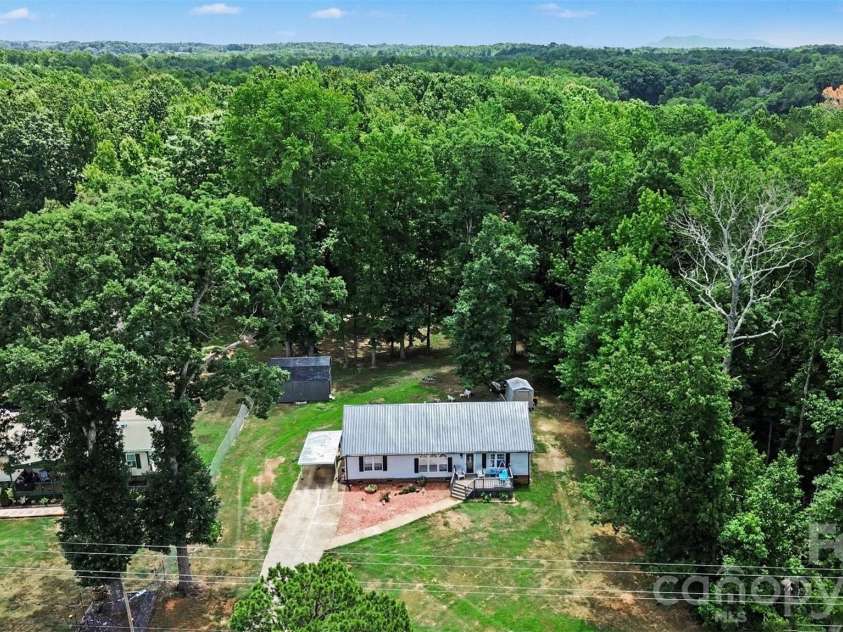 1756 Martin Road, Kings Mountain, NC 28086.  MLS# CAR4406876, YatesRealty ID 40993. 