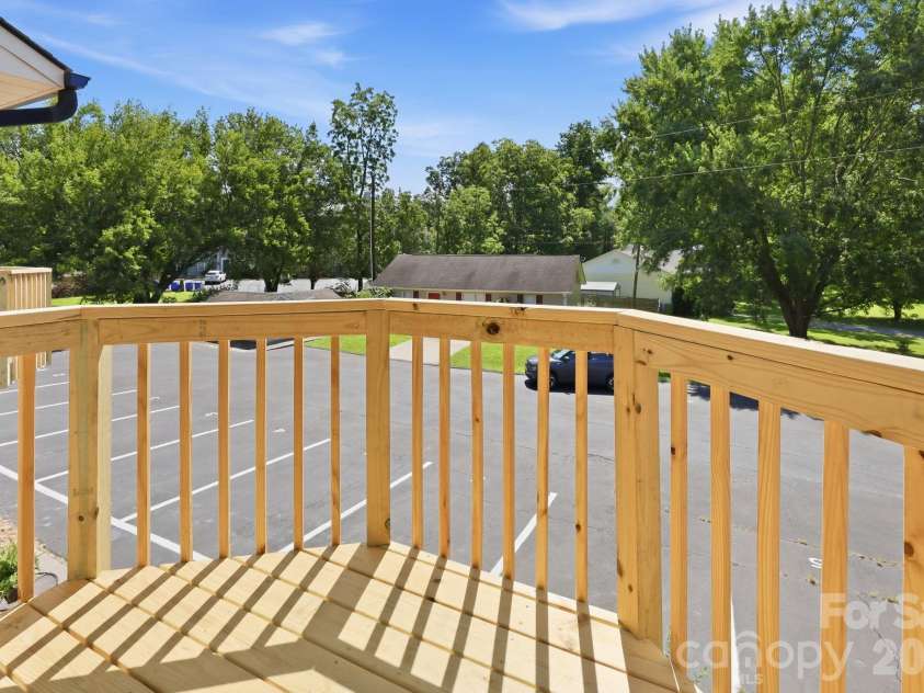 5 Country Gardens Drive, Fletcher, NC 28732.  MLS# CAR4406655, YatesRealty ID 40994. 