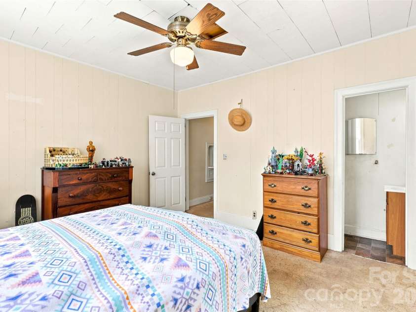 704 Washington Street, Shelby, NC 28150.  MLS# CAR4407611, YatesRealty ID 40996. Bedroom on Main Level