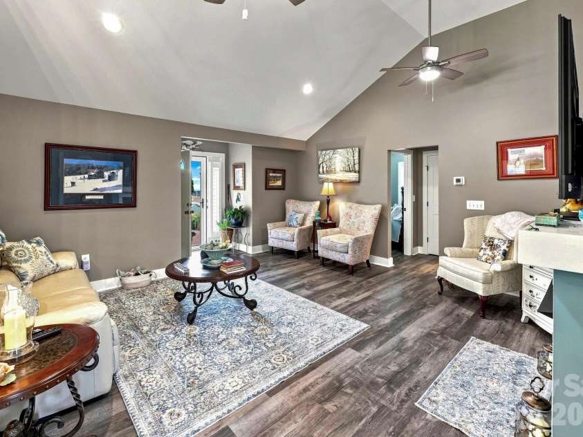 117 Richmond Court, Spindale, NC 28160.  MLS# CAR4408168, YatesRealty ID 40997. 