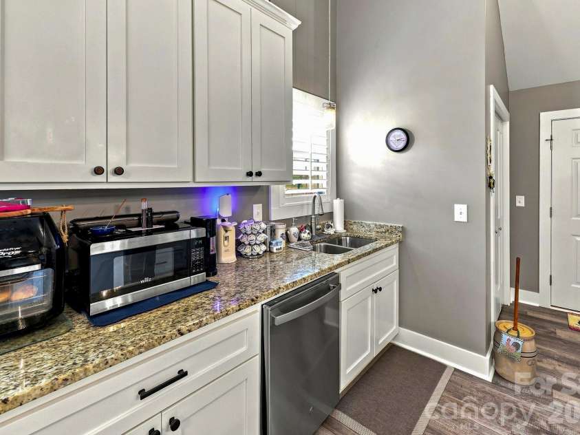 117 Richmond Court, Spindale, NC 28160.  MLS# CAR4408168, YatesRealty ID 40997. 