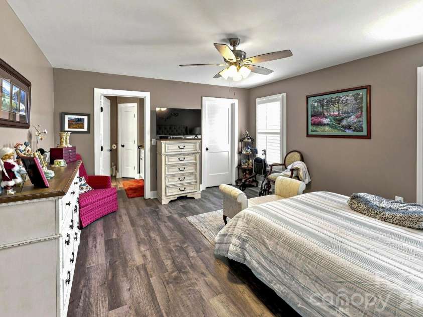117 Richmond Court, Spindale, NC 28160.  MLS# CAR4408168, YatesRealty ID 40997. 