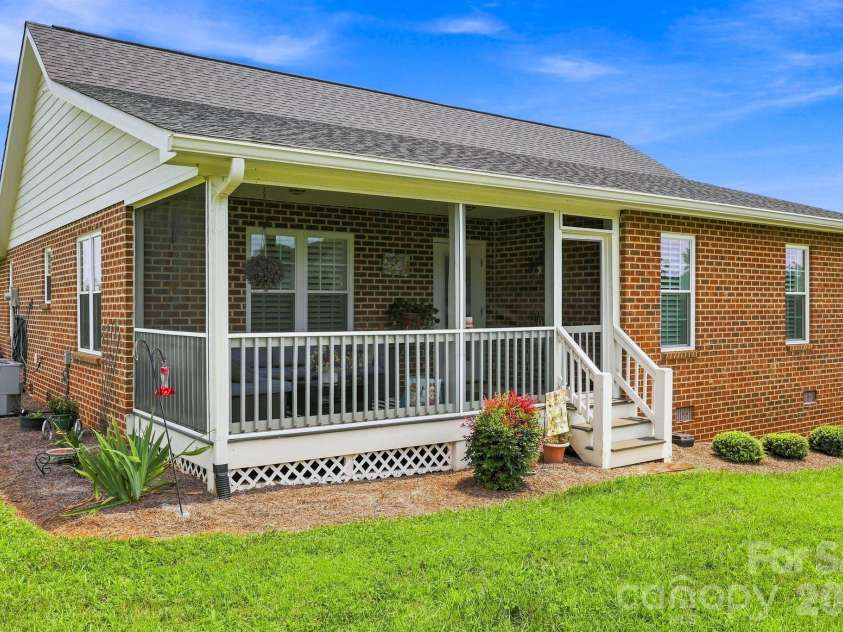 117 Richmond Court, Spindale, NC 28160.  MLS# CAR4408168, YatesRealty ID 40997. 