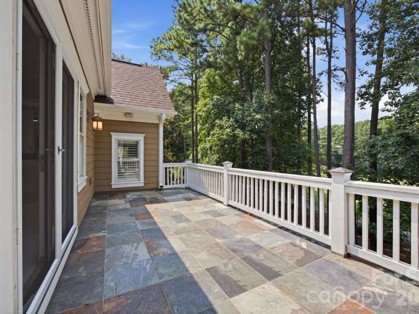121 Brawley Harbor Place, Mooresville, NC 28117.  MLS# CAR4406022, YatesRealty ID 40998. Beautiful balcony overlooking golf course views!