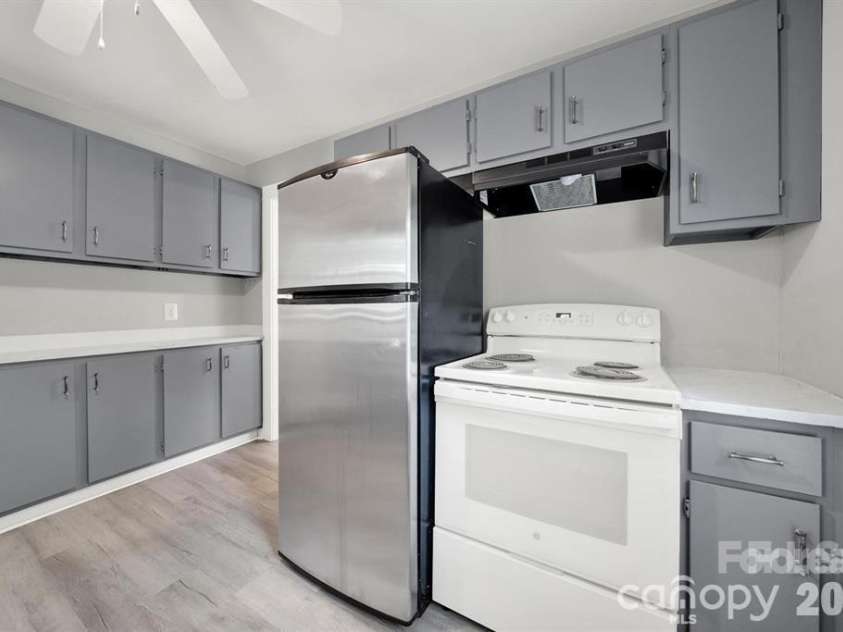 714,716 Lucas Street, Rock Hill, SC 29730.  MLS# CAR4404388, YatesRealty ID 40999. 