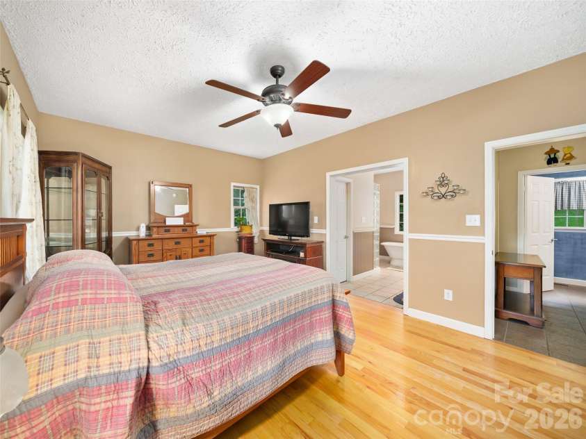 2216 Beans Creek Road, Bakersville, NC 28705.  MLS# CAR4385995, YatesRealty ID 41. 