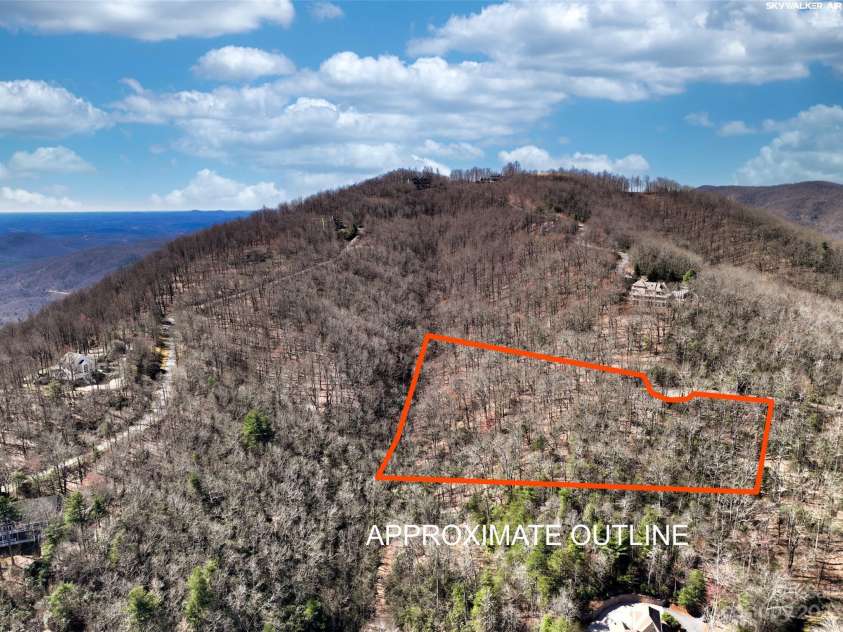 28 Spruce Lane, Zirconia, NC 28790.  MLS# CAR4029224, YatesRealty ID 41. 