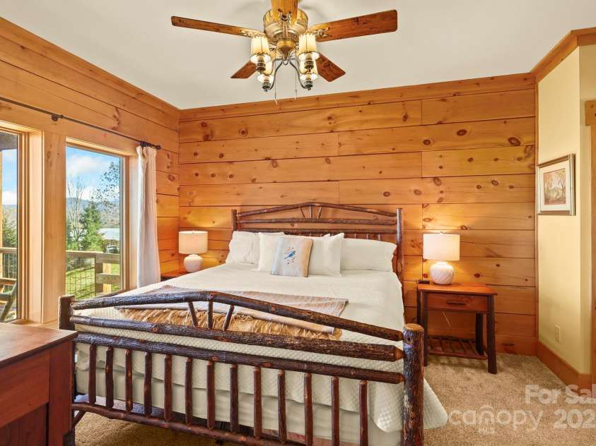 584 Grey Fox Ridge, Banner Elk, NC 28604.  MLS# CAR4315147, YatesRealty ID 410. 