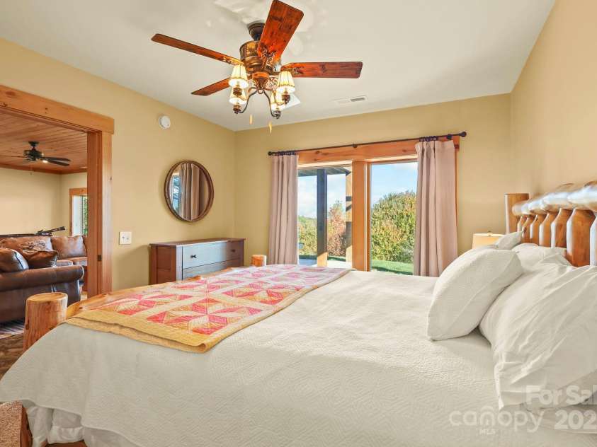 584 Grey Fox Ridge, Banner Elk, NC 28604.  MLS# CAR4315147, YatesRealty ID 410. 