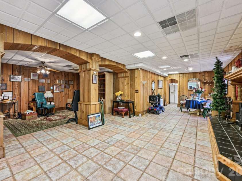 103 Magnolia Drive, Salisbury, NC 28147.  MLS# CAR4353673, YatesRealty ID 4100. 