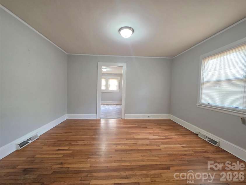 5120 Elder Avenue, Charlotte, NC 28205.  MLS# CAR4406900, YatesRealty ID 41000. 