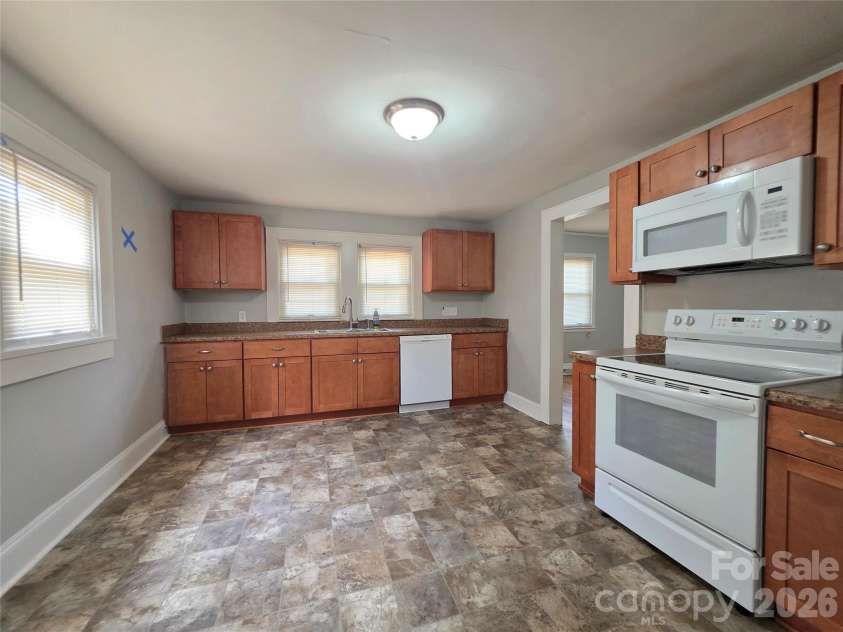 5120 Elder Avenue, Charlotte, NC 28205.  MLS# CAR4406900, YatesRealty ID 41000. 