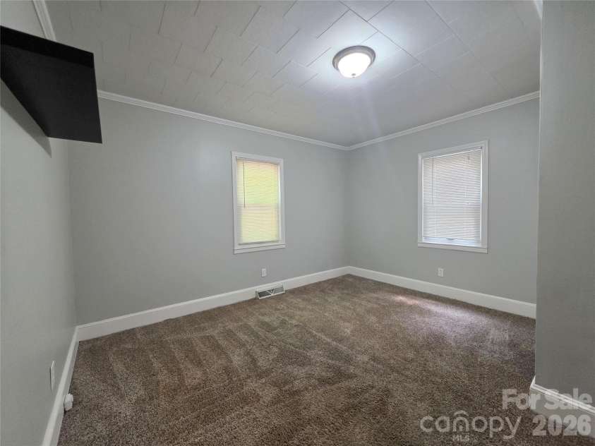 5120 Elder Avenue, Charlotte, NC 28205.  MLS# CAR4406900, YatesRealty ID 41000. 