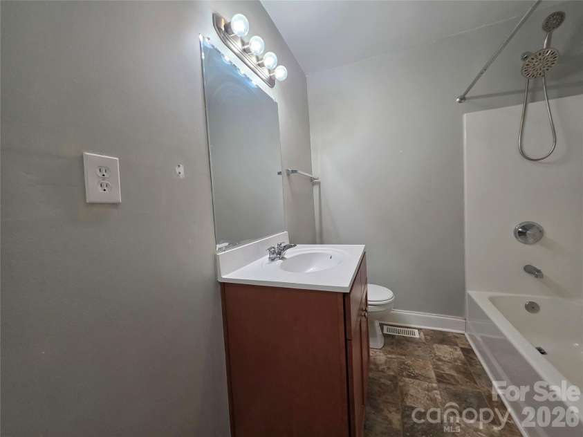 5120 Elder Avenue, Charlotte, NC 28205.  MLS# CAR4406900, YatesRealty ID 41000. 