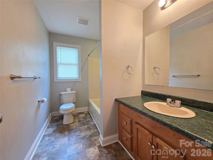 5120 Elder Avenue, Charlotte, NC 28205.  MLS# CAR4406900, YatesRealty ID 41000. 