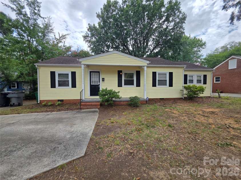 5120 Elder Avenue, Charlotte, NC 28205.  MLS# CAR4406900, YatesRealty ID 41000. 