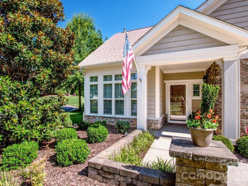 147 Brawley Point Circle, Mooresville, NC 28117.  MLS# CAR4408444, YatesRealty ID 41002. 