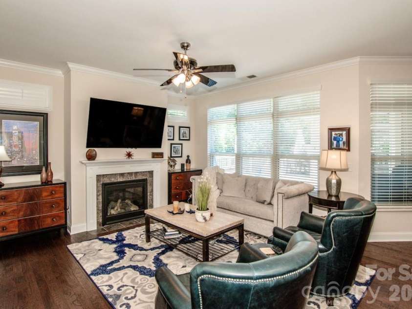 147 Brawley Point Circle, Mooresville, NC 28117.  MLS# CAR4408444, YatesRealty ID 41002. 