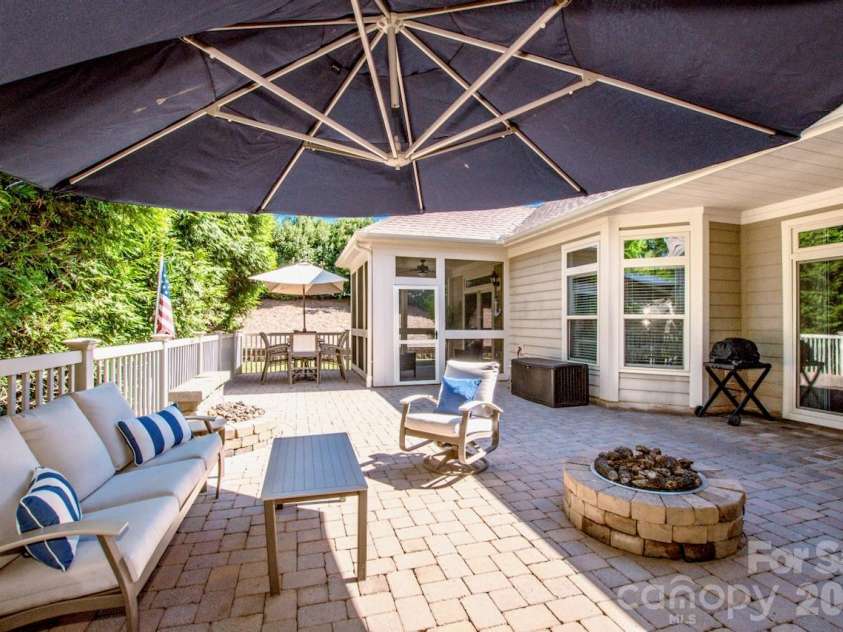 147 Brawley Point Circle, Mooresville, NC 28117.  MLS# CAR4408444, YatesRealty ID 41002. 