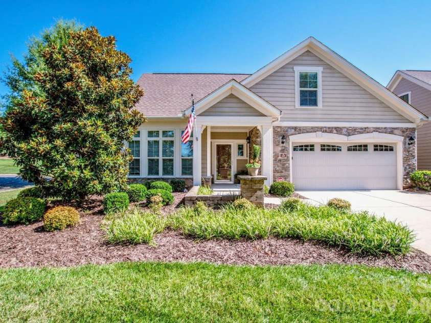 147 Brawley Point Circle, Mooresville, NC 28117.  MLS# CAR4408444, YatesRealty ID 41002. 