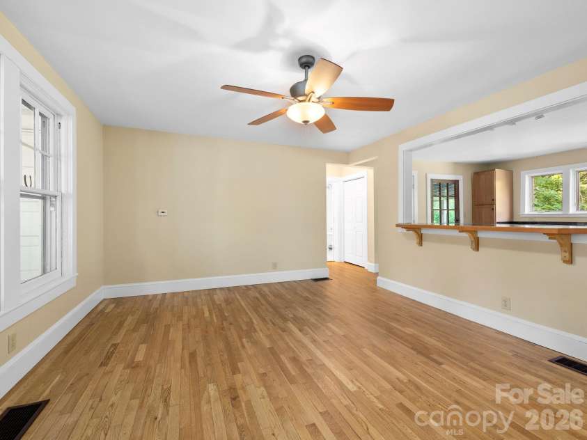 57 Dale Street, Asheville, NC 28806.  MLS# CAR4408742, YatesRealty ID 41003. 