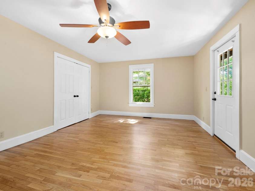 57 Dale Street, Asheville, NC 28806.  MLS# CAR4408742, YatesRealty ID 41003. 