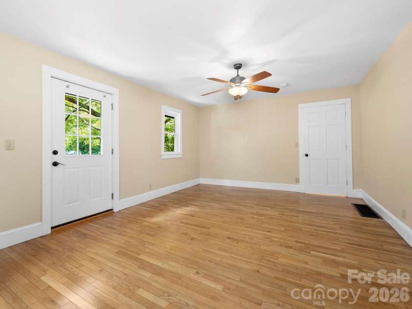 57 Dale Street, Asheville, NC 28806.  MLS# CAR4408742, YatesRealty ID 41003. 