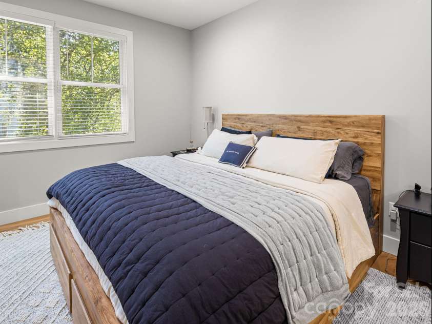 117 Dangerfield Court, Asheville, NC 28806.  MLS# CAR4406607, YatesRealty ID 41008. 
