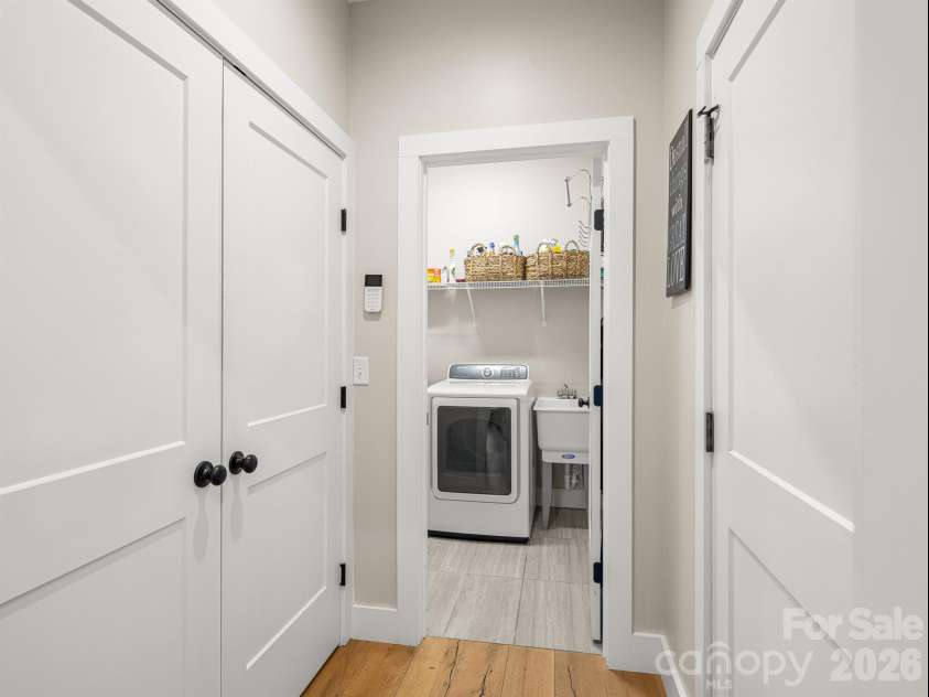 117 Dangerfield Court, Asheville, NC 28806.  MLS# CAR4406607, YatesRealty ID 41008. 