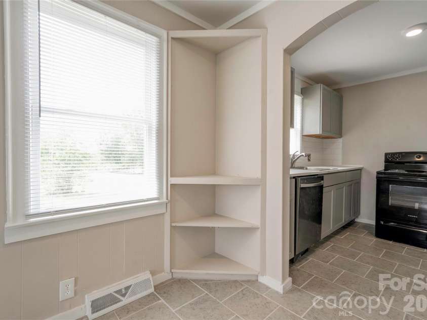 3837 Harris Creek Road, Lawndale, NC 28090.  MLS# CAR4406969, YatesRealty ID 41009. Dining/Kitchen