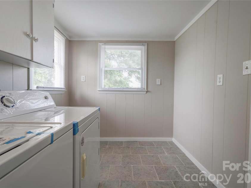 3837 Harris Creek Road, Lawndale, NC 28090.  MLS# CAR4406969, YatesRealty ID 41009. Laundry Room
