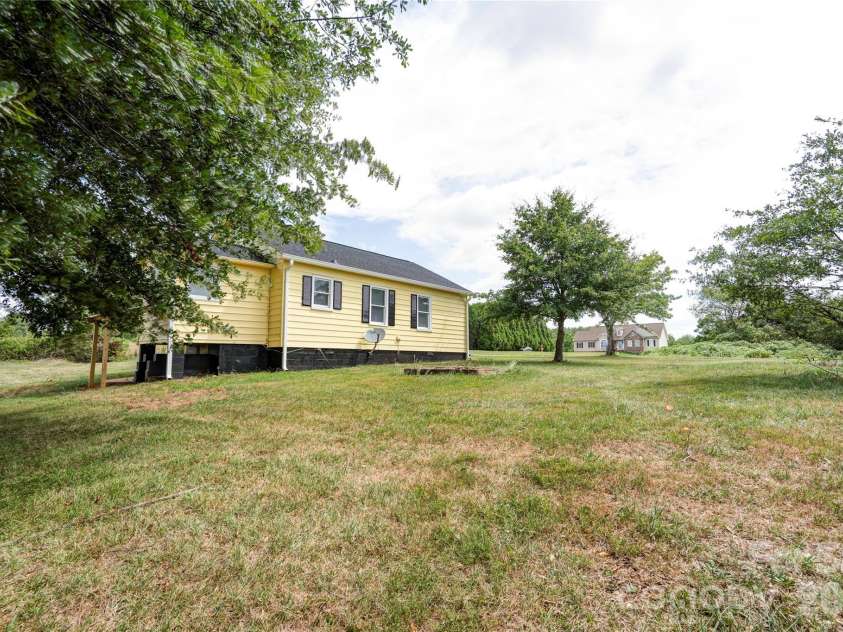 3837 Harris Creek Road, Lawndale, NC 28090.  MLS# CAR4406969, YatesRealty ID 41009. Side