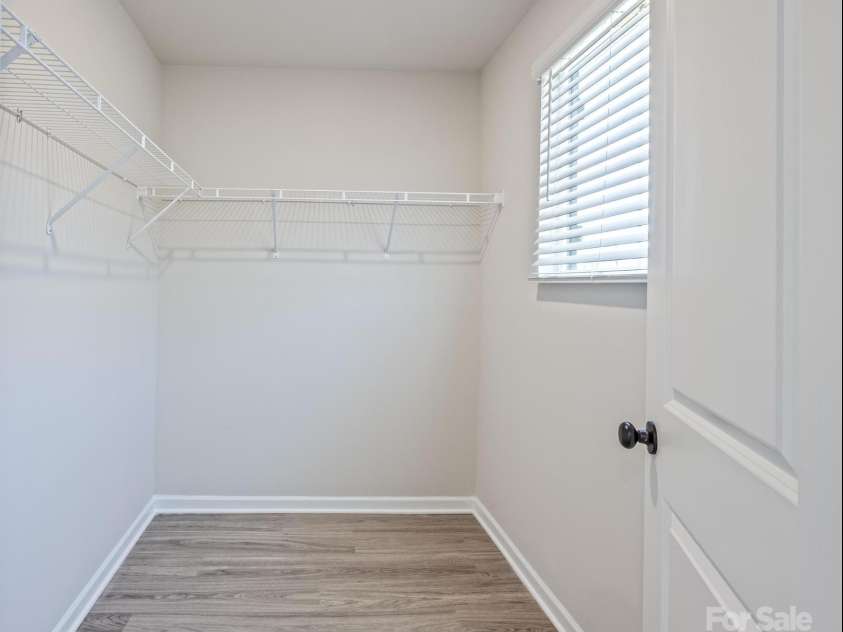166 Sycamore Street, Mooresville, NC 28115.  MLS# CAR4231441, YatesRealty ID 4101. Walk-In Closet