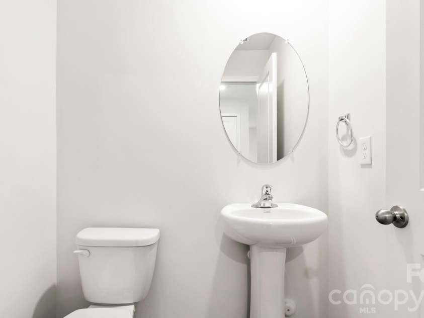 405 Owens Ridge Way, Lexington, NC 27292.  MLS# CAR4344688, YatesRealty ID 4101. *Photos are of model home and are for representational purposes only 