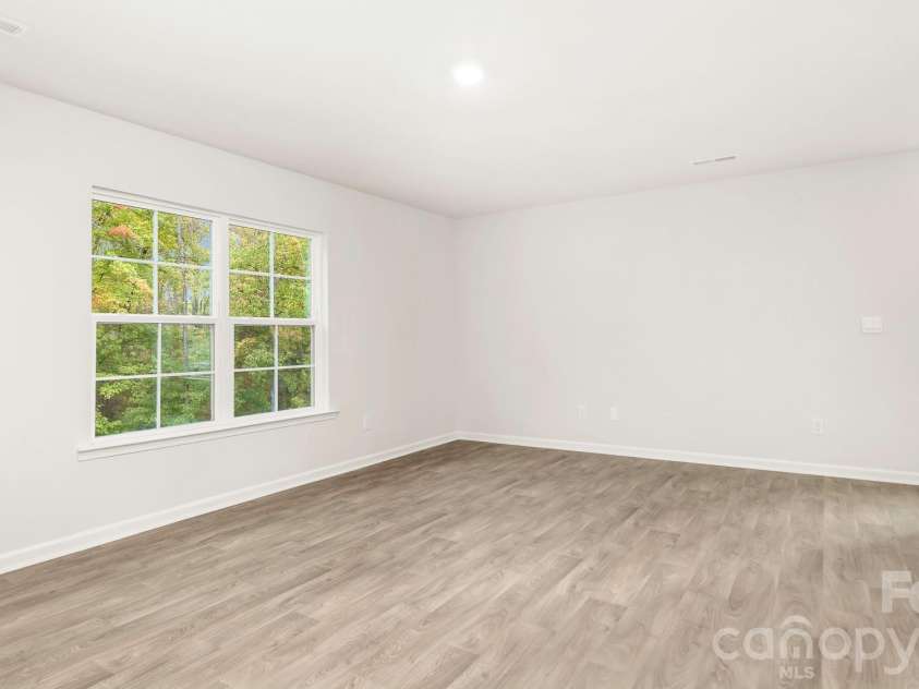 405 Owens Ridge Way, Lexington, NC 27292.  MLS# CAR4344688, YatesRealty ID 4101. *Photos are of model home and are for representational purposes only 