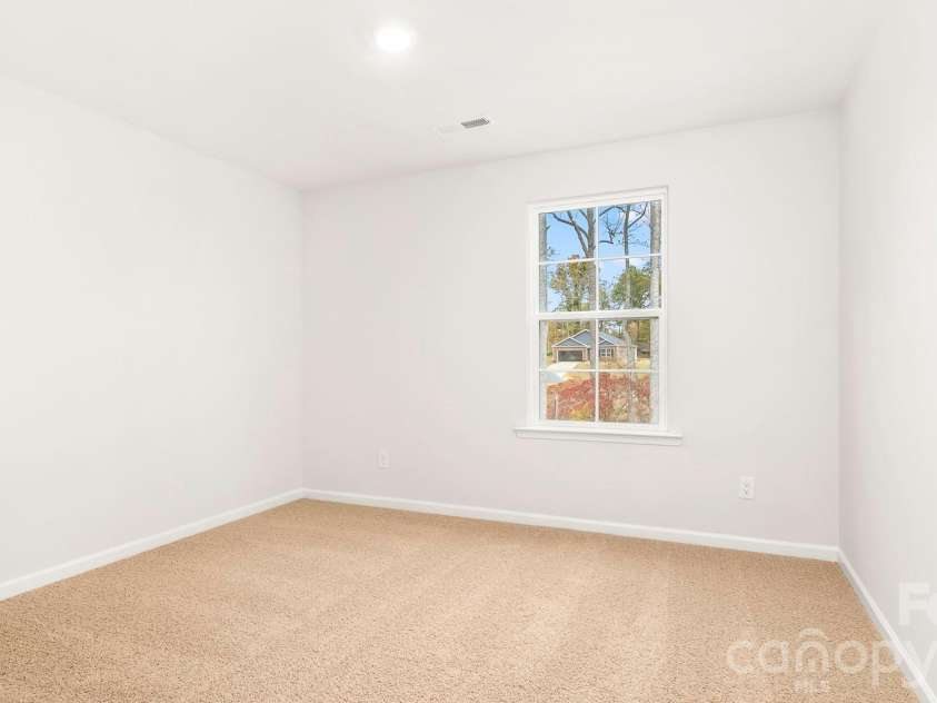 405 Owens Ridge Way, Lexington, NC 27292.  MLS# CAR4344688, YatesRealty ID 4101. *Photos are of model home and are for representational purposes only 