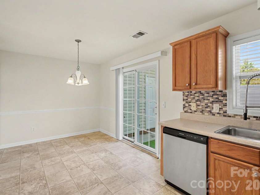 3707 Spanish Peak Drive, High Point, NC 27265.  MLS# CAR4407793, YatesRealty ID 41011. 