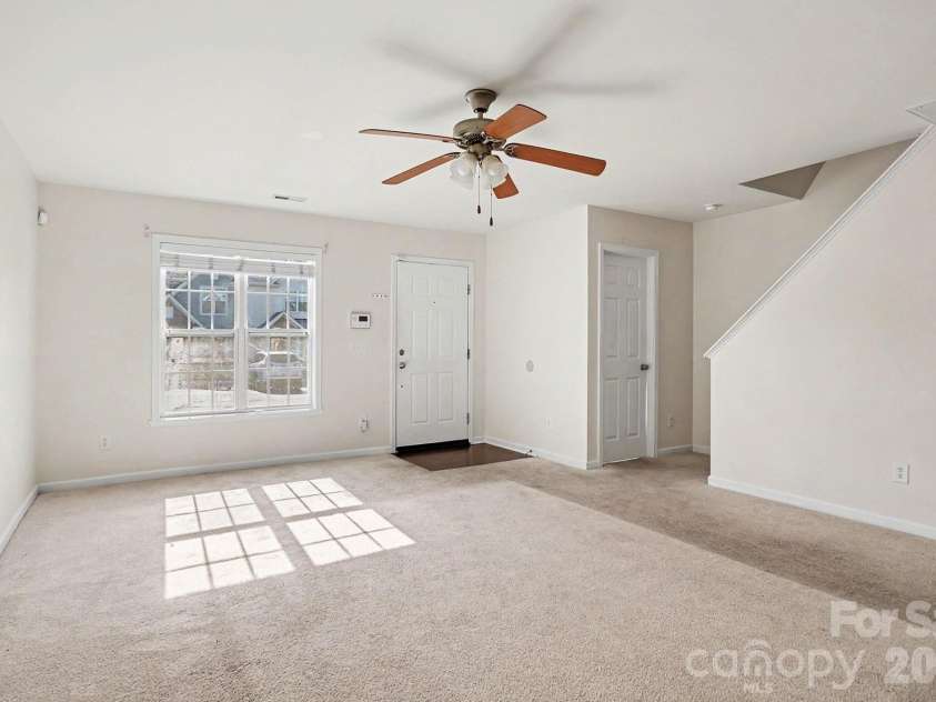 3707 Spanish Peak Drive, High Point, NC 27265.  MLS# CAR4407793, YatesRealty ID 41011. 